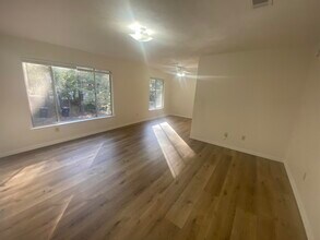 2220 Claremont Ln in Tallahassee, FL - Building Photo - Building Photo