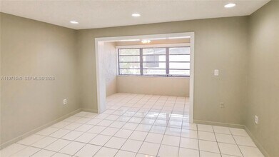8480 SW 154th Cir Ct, Unit 922 in Miami, FL - Building Photo - Building Photo