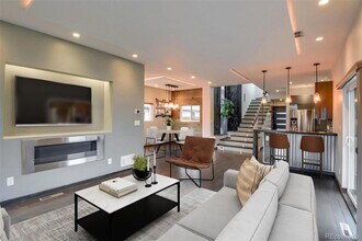 2798 S Lincoln St in Englewood, CO - Building Photo - Building Photo