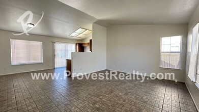 14672 Kimberly St in Adelanto, CA - Building Photo - Building Photo