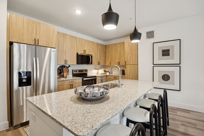 The Grove at La Frontera in Arlington, TX - Building Photo - Building Photo