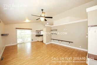 1545 Bench Rd in Pocatello, ID - Building Photo - Building Photo