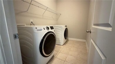 4844 Albany Wy in Atlanta, GA - Building Photo - Building Photo