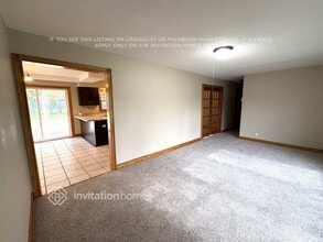6432 Hampshire Ave N in Minneapolis, MN - Building Photo - Building Photo