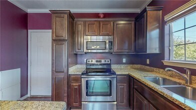 2487 Horse Shoe Dr in College Station, TX - Building Photo - Building Photo