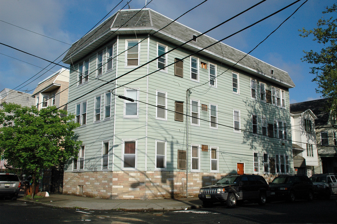 51-55 Cortland St in Newark, NJ - Foto de edificio