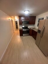 60 S 12th St in Newark, NJ - Foto de edificio - Building Photo