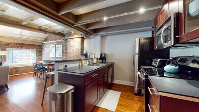 15 Union St, Unit 1 in Boston, MA - Building Photo - Building Photo