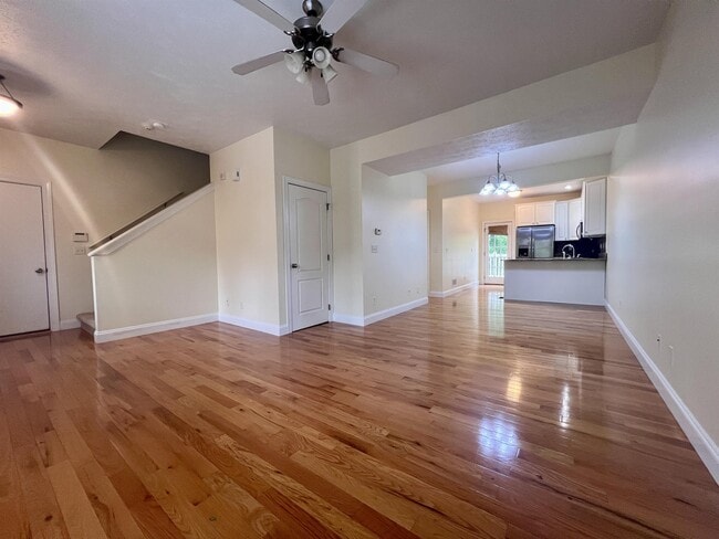 304 Villa View Dr in Morgantown, WV - Building Photo - Building Photo