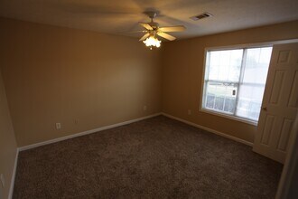 1966 Rock Ledge Ct in Auburn, AL - Building Photo - Building Photo