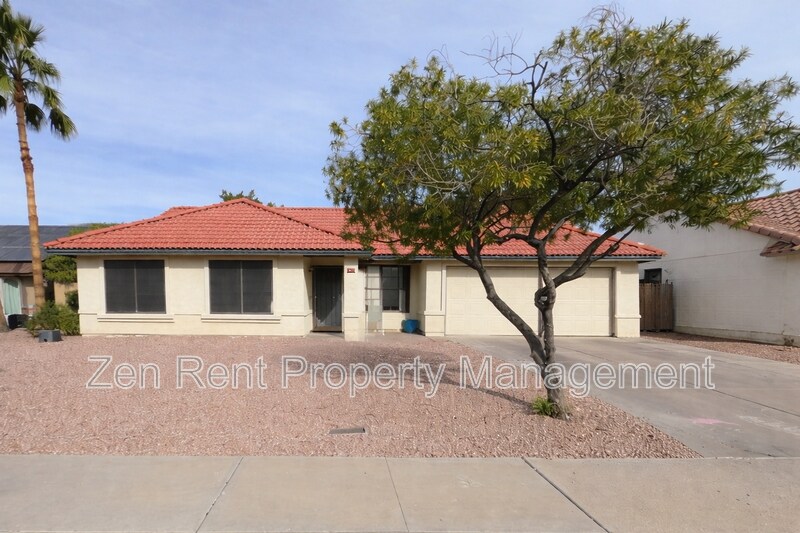 5802 E Enrose St in Mesa, AZ - Building Photo