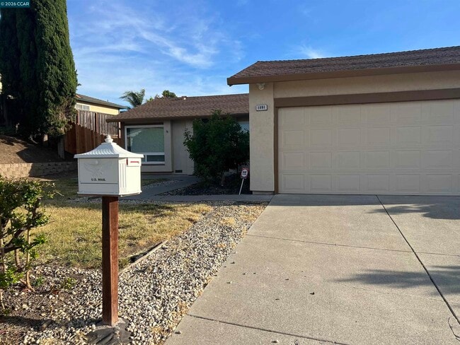 1091 Alamo Ct in Pittsburg, CA - Building Photo - Building Photo