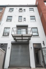 97 Grand St in Brooklyn, NY - Building Photo - Building Photo