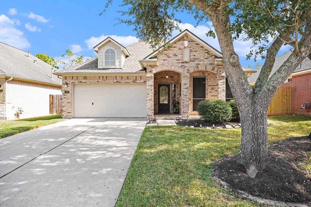 409 Livingstone Ln in League City, TX - Foto de edificio