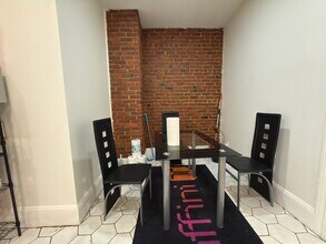 56 Park Vale Ave, Unit 9 in Boston, MA - Building Photo - Building Photo