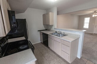 4005 Snowy Owl Dr in Columbia, MO - Building Photo - Building Photo