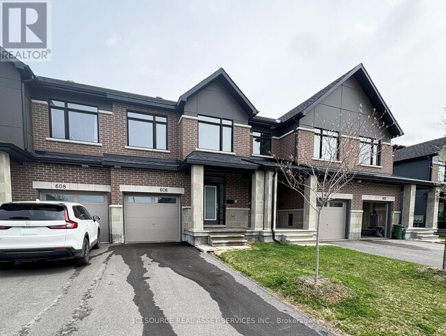 606 Rathburn Ln