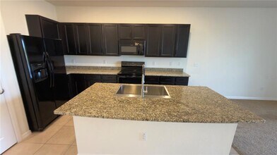 1881 Hovenweep Rd in Wesley Chapel, FL - Building Photo - Building Photo