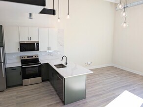 1453 Maple Ave in Evanston, IL - Building Photo - Building Photo