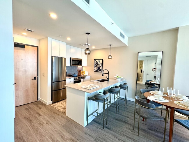 property at 370 NW 20th St