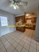 1452 26th St NE in Paris, TX - Building Photo - Building Photo