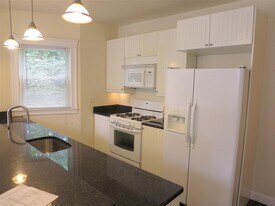 6 Giles Park, Unit 2 in Somerville, MA - Building Photo