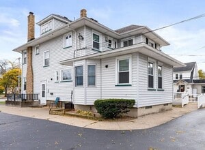 2729 Dewey Ave in Rochester, NY - Building Photo - Building Photo