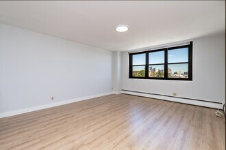 1400 Columbia Rd, Unit 16B in Boston, MA - Building Photo - Building Photo