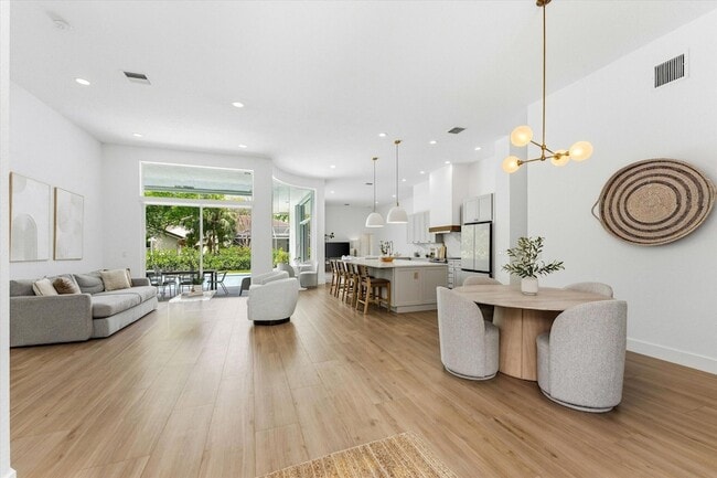 10291 NW 62nd Dr in Parkland, FL - Building Photo - Building Photo