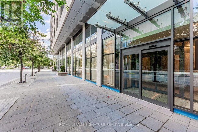 425 Front St E in Toronto, ON - Building Photo - Building Photo