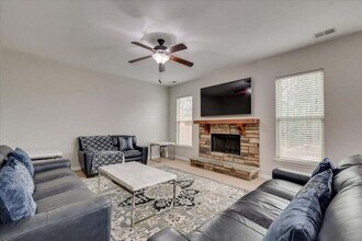 830 Rollo Domino Cir in Evans, GA - Foto de edificio - Building Photo