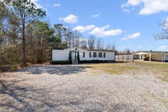 1508 Willow Downs Cir in Willow Spring, NC - Building Photo - Building Photo
