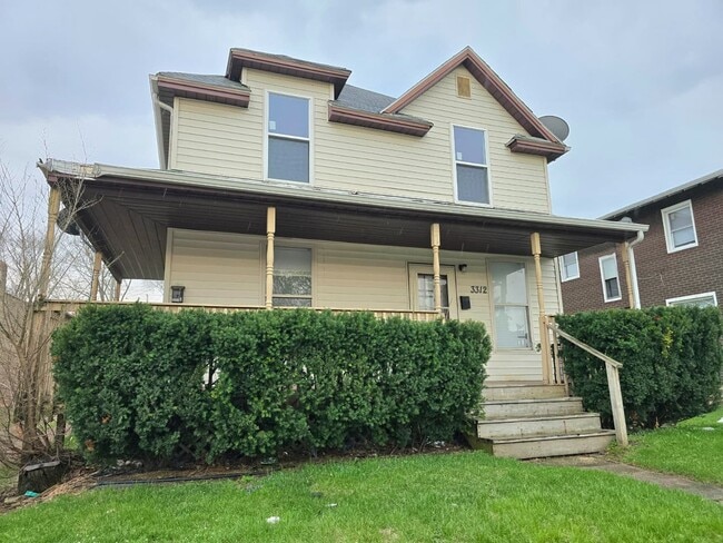 property at 3312 E Mishawaka Ave