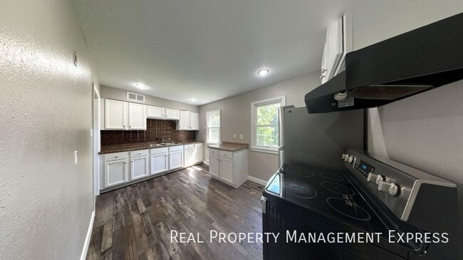 816 S Glendale Ave in Sioux Falls, SD - Building Photo - Building Photo