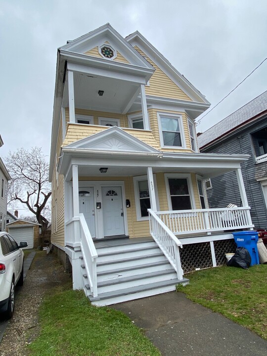 427 Hamilton St, Unit 2 and 3rd Floor in Albany, NY - Building Photo