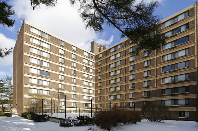 Schenley House in Pittsburgh, PA - Foto de edificio - Building Photo