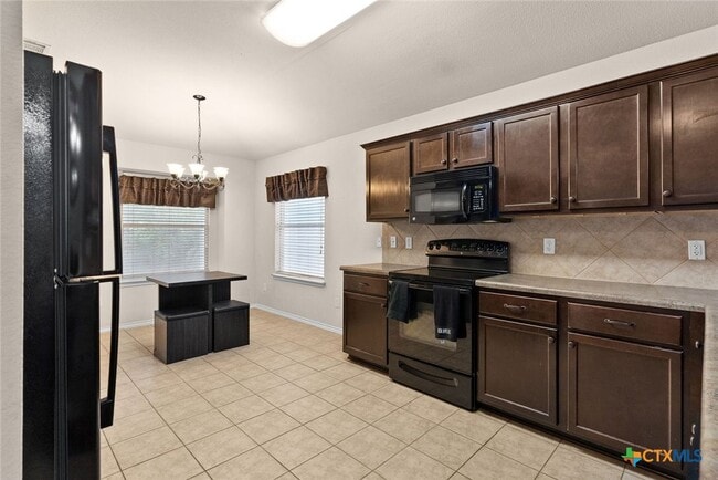 5400 Birmingham Cir in Killeen, TX - Building Photo - Building Photo