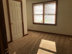 1419 King Charles Dr in Clemmons, NC - Building Photo - Building Photo