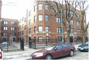 7640 S Stewart Ave Apartamentos