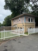 336 E Westfield Ave in Roselle Park, NJ - Building Photo - Building Photo