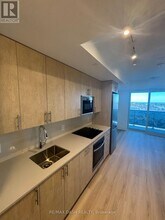 2545 Simcoe St N in Oshawa, ON - Building Photo - Building Photo