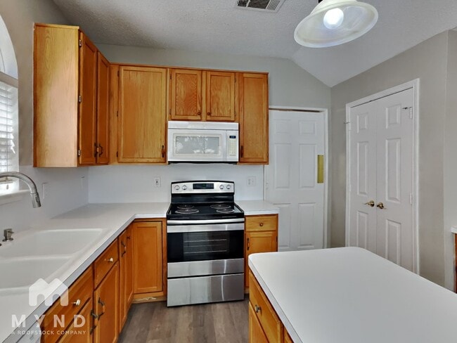 2218 Red Maple Rd in Flower Mound, TX - Building Photo - Building Photo