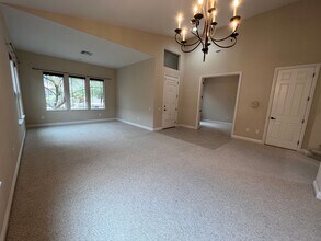 3709 Fledgling Dr in North Las Vegas, NV - Building Photo - Building Photo