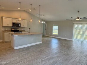 606 NE 16th Terrace in Cape Coral, FL - Building Photo - Building Photo