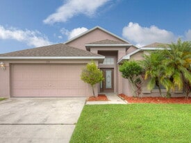 133 Thornbury Dr in Kissimmee, FL - Building Photo
