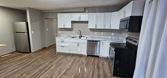 506 Bay St in Chippewa Falls, WI - Building Photo