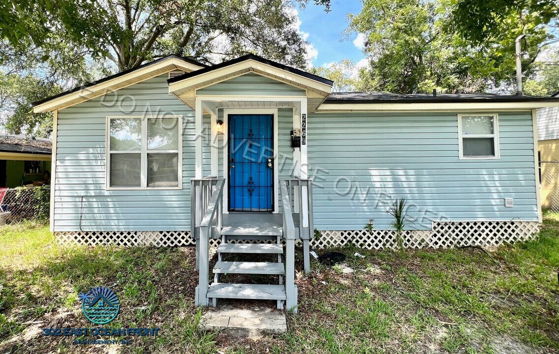 2269 W 12th St in Jacksonville, FL - Building Photo