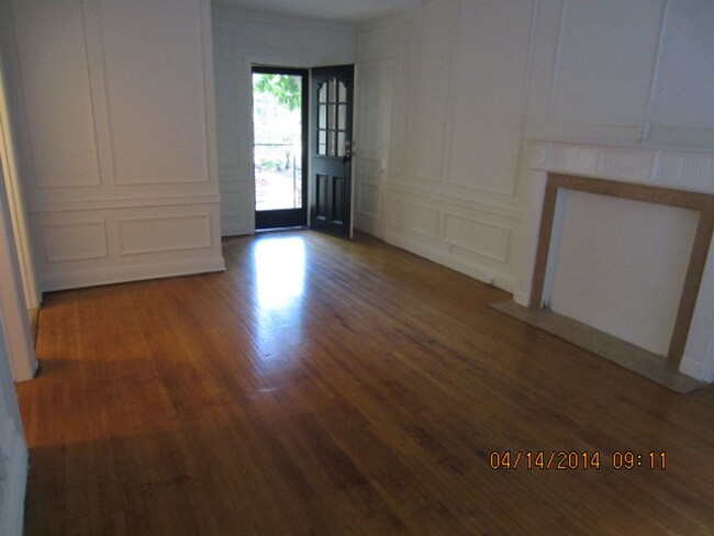 7283 Franklin Ave in Los Angeles, CA - Building Photo - Building Photo
