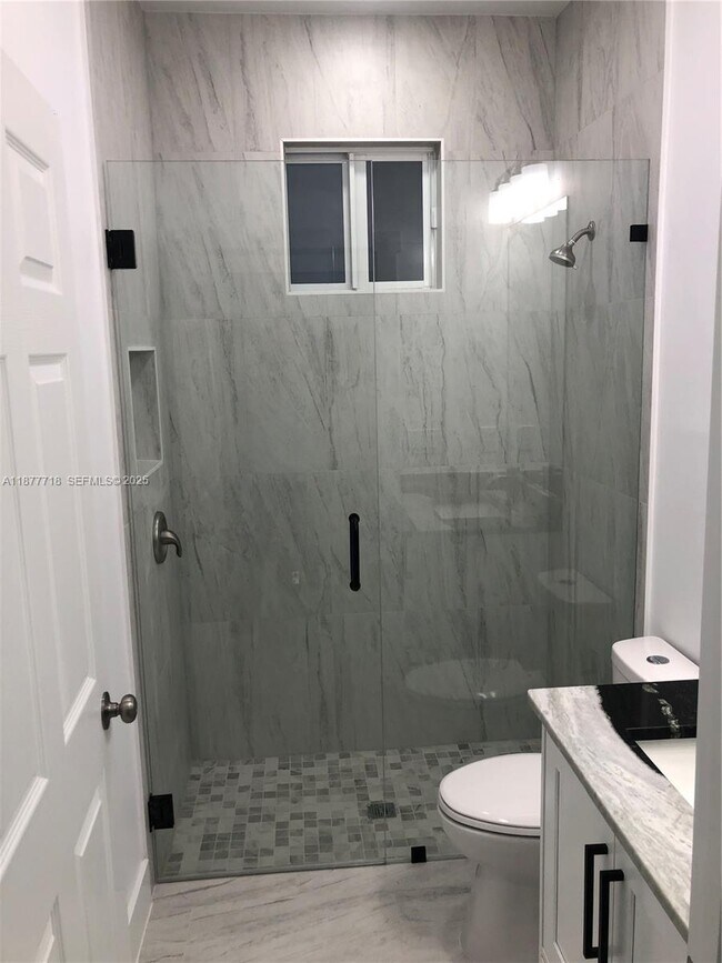 4568 Golfview Blvd in Lehigh Acres, FL - Building Photo - Building Photo