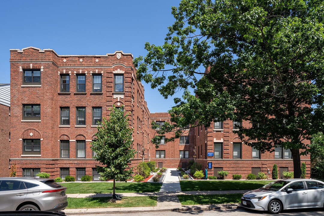 1137 Oak Ave, Unit 2 in Evanston, IL - Foto de edificio